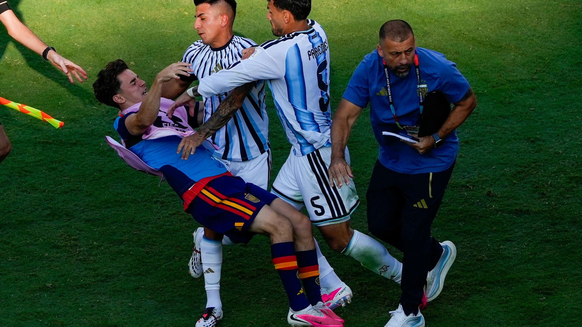 Conflicto entre jugadores de España y Argentina tras el Mundial 2026