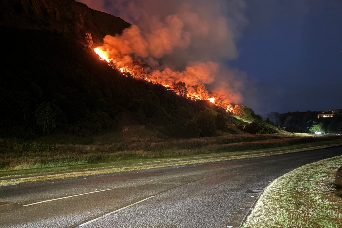 Firefighters battle blaze on Arthur’s Seat in Edinburgh