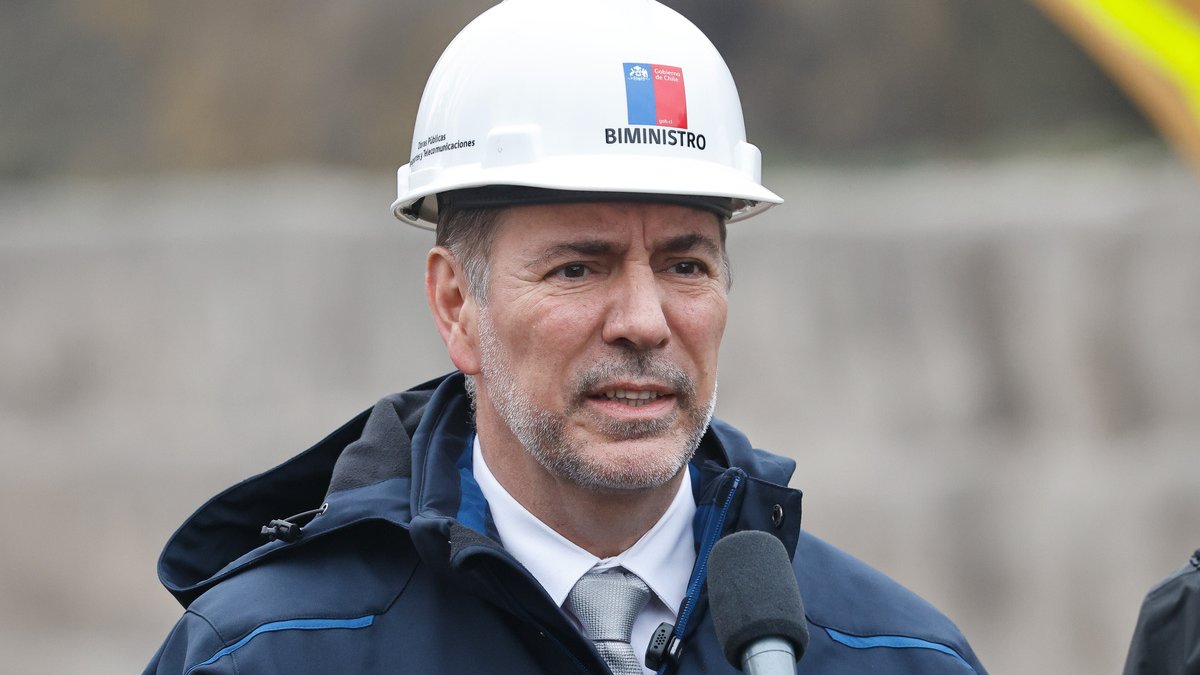 Ministro De Grange advierte que el sistema frontal mantiene una situación crítica en la Región de Coquimbo y el Gobierno evalúa Estado de Catástrofe