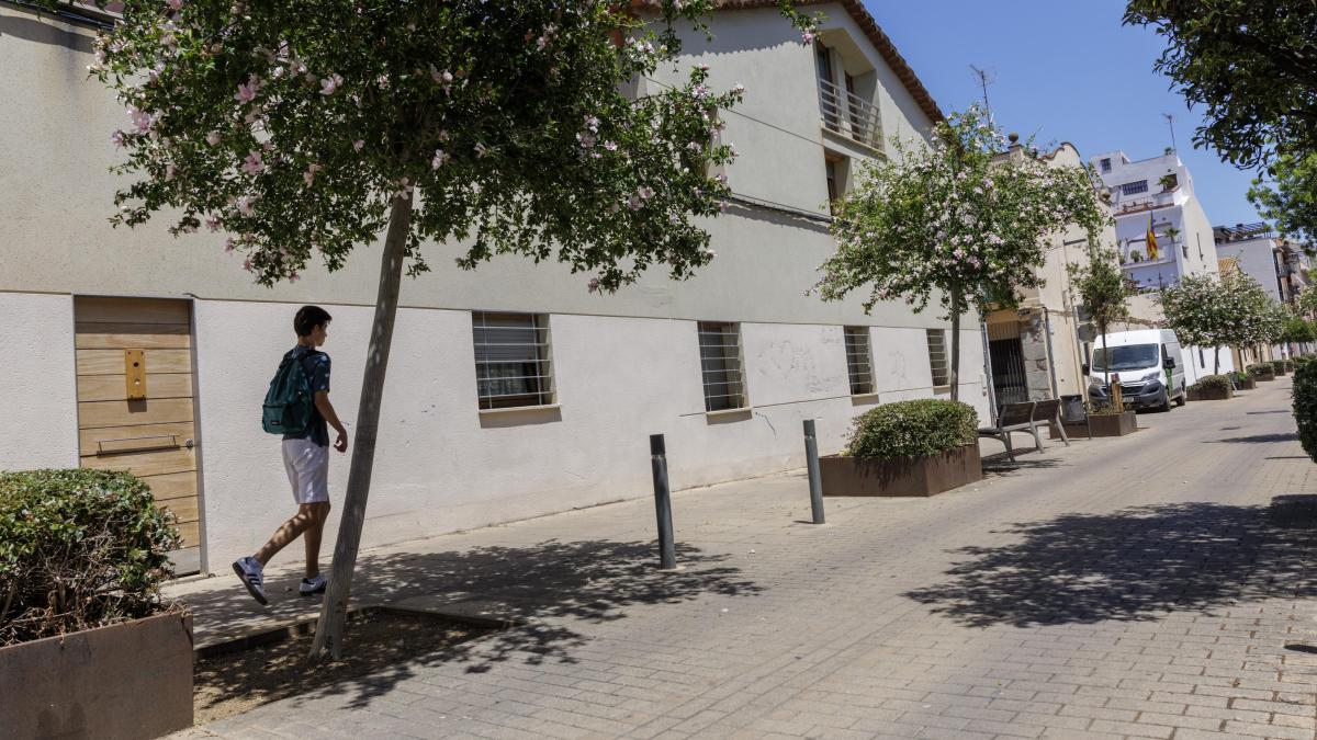 Vecino de Mataró sancionado por actuar en espacio público sin permiso
