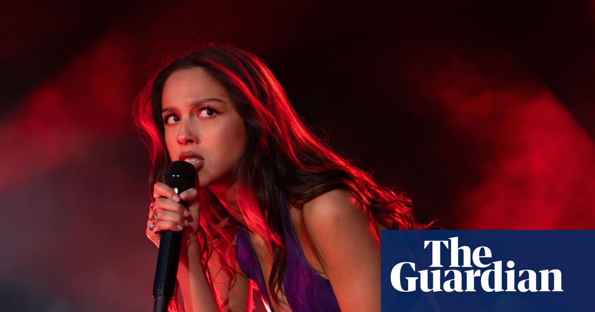 Fan Culture and the Rise of Barrier Culture at Concerts