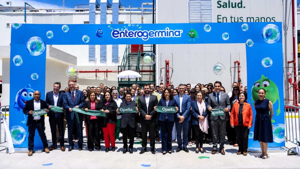 Autoridades y farmacéuticas impulsan autocuidado en México