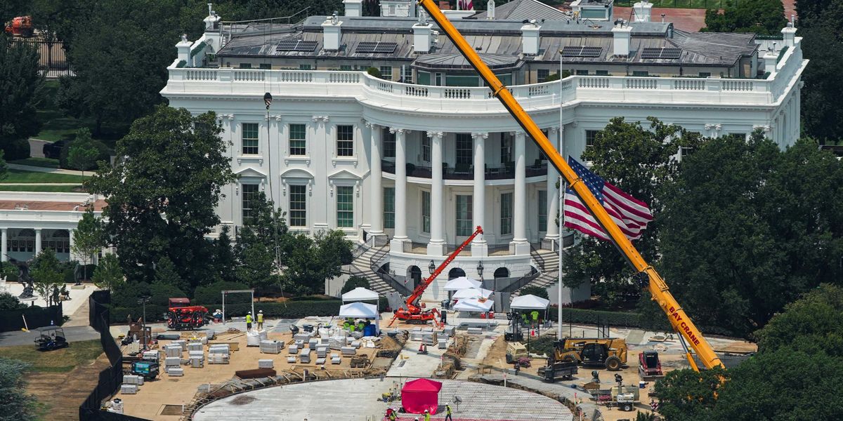 Trump's White House Bunker and Paranoia: Expert Analysis on Strongman Mentality