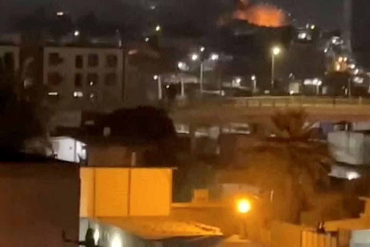 US Conducts Military Strikes on Iran Amid Red Sea Shipping Tensions