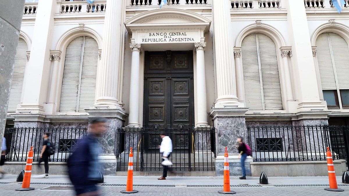 BCRA realizó una importante compra de dólares y superó los $13.000 millones en reservas