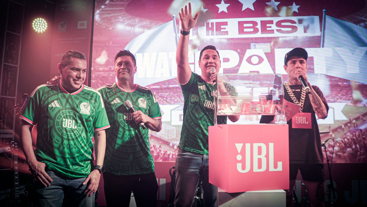 JBL celebra la final de la Champions League con fans y leyendas del fútbol