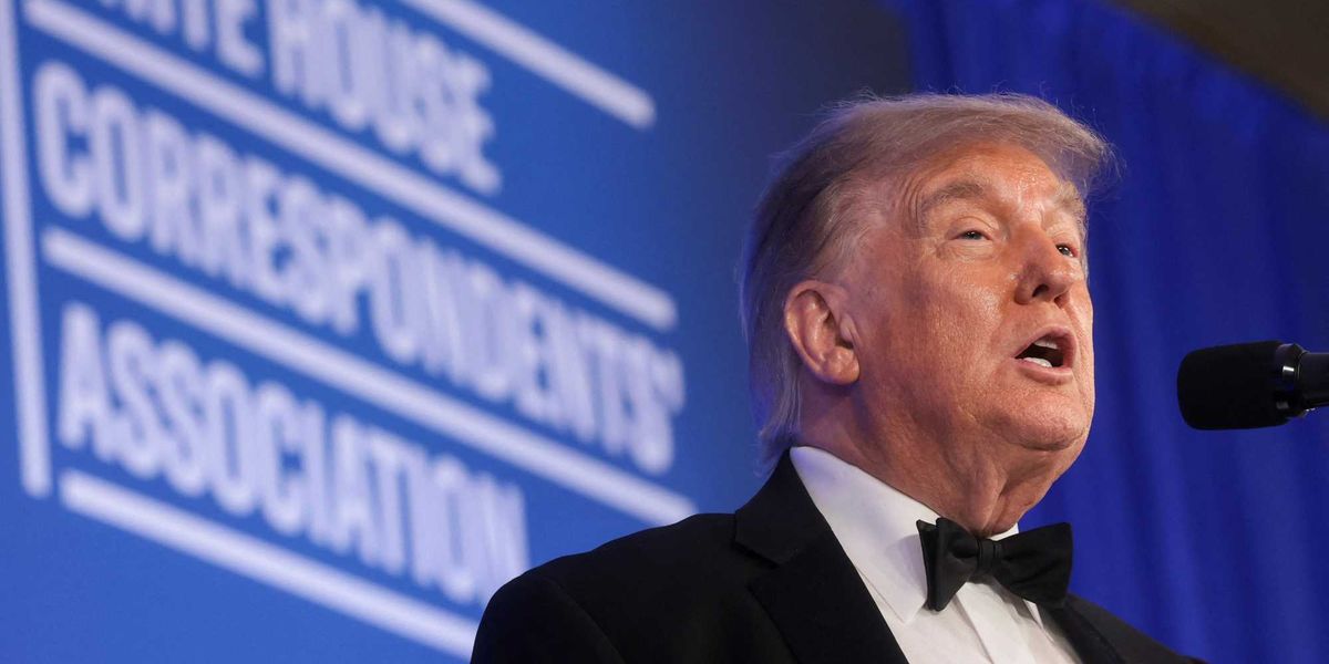 Trump Jokes About Cabinet Member's Odd Habits During Speech