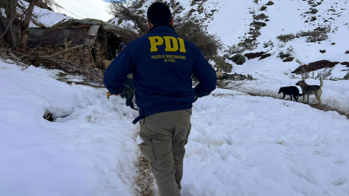 Rescate exitoso de tres crianceros en Atacama tras sistema frontal