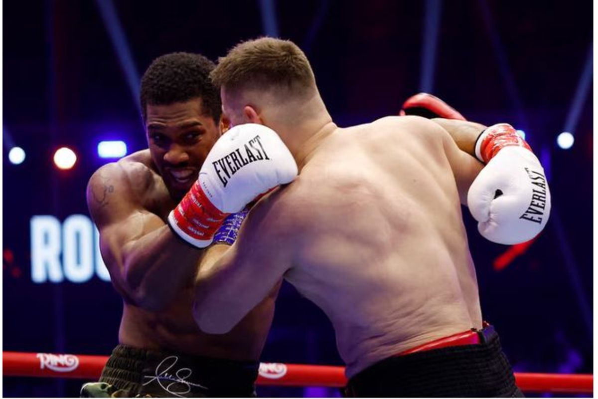 Joshua Reacts to Fury's Defiant Knockout