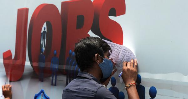 Unemployment and Cynicism Fuel Demand for Strong Leadership in India