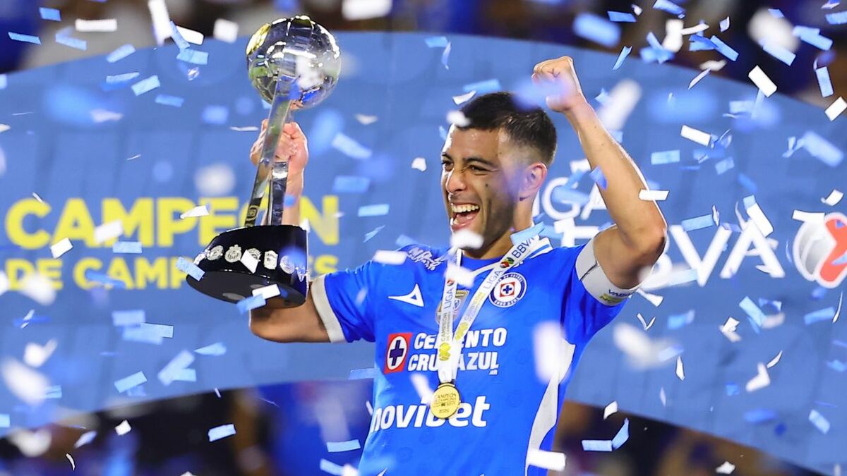 Cruz Azul lidera la Liga MX con sólida estructura y confianza