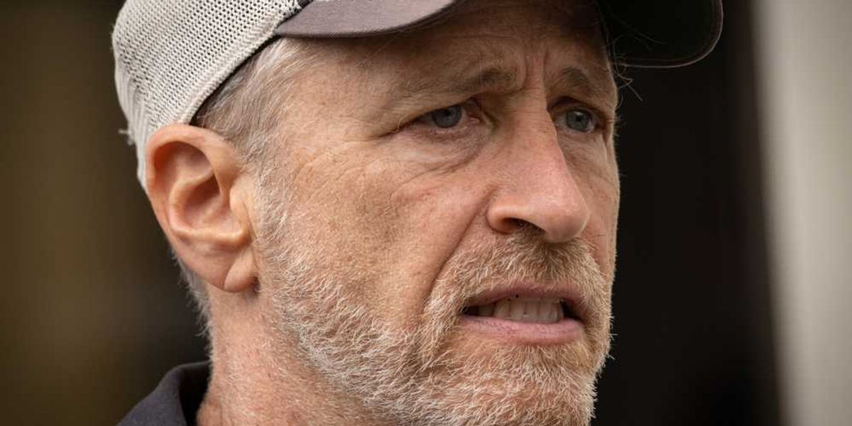Jon Stewart Criticizes Trump's Jokes at White House Correspondents Dinner, Sparks Confusion Among Allies