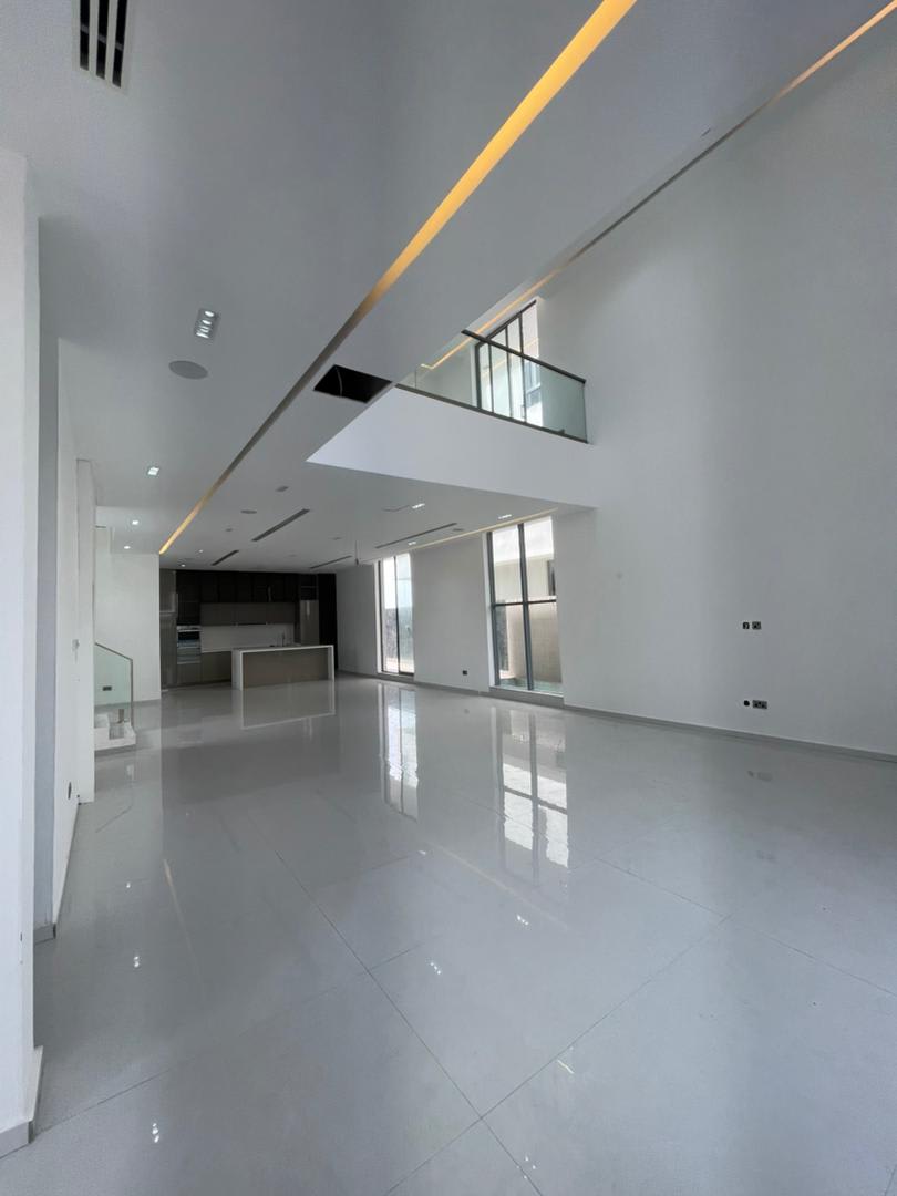 CONTEMPORARY 5-BEDROOM FULLY DETACHED DUPLEX FOR SALE IN IKOYI, LAGOS — photo 1