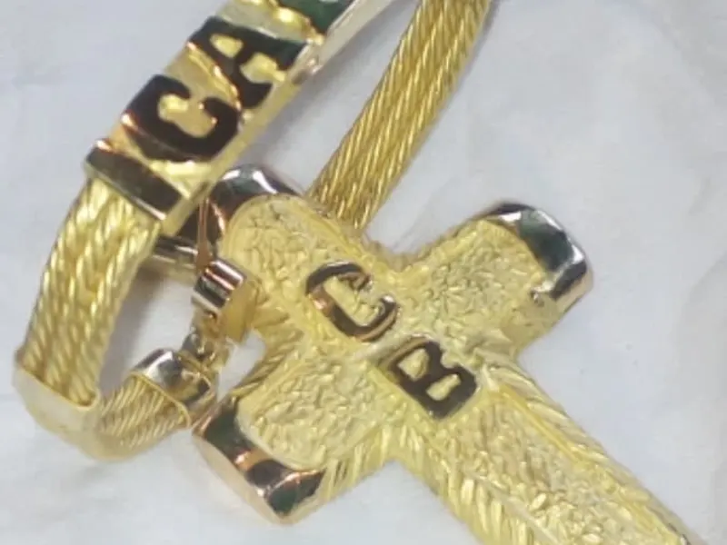 Jewelry Both Gold and sliver