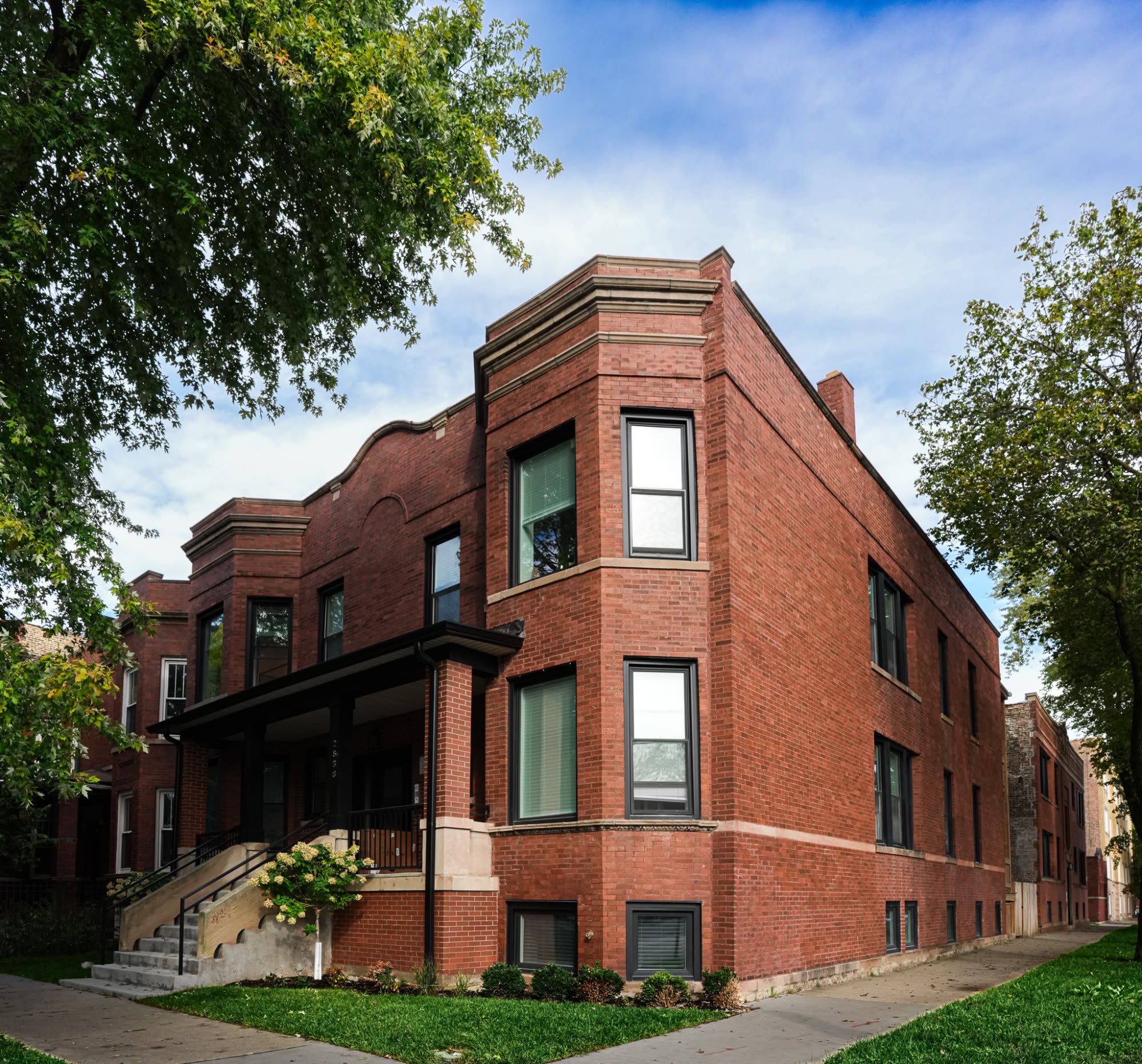 Corner elevation on Shakespeare Ave
