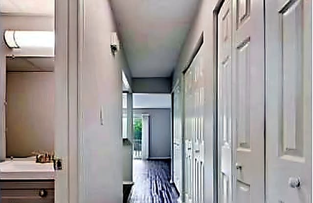Hallway · closets