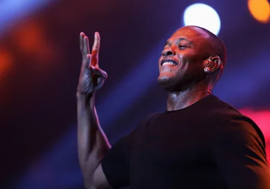 Dr. Dre feat. Snoop Doggy Dogg