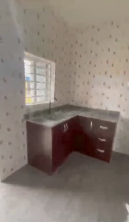 2 Bedroom House for rent in Shomolu , lagos photo 1