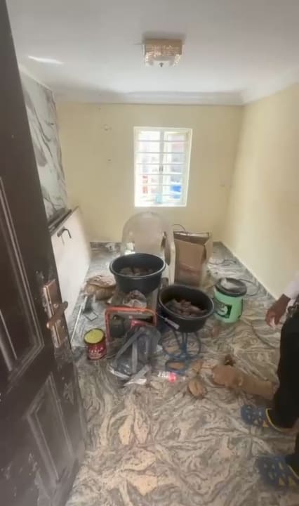 2 Bedroom House for rent in Shomolu , lagos photo 1