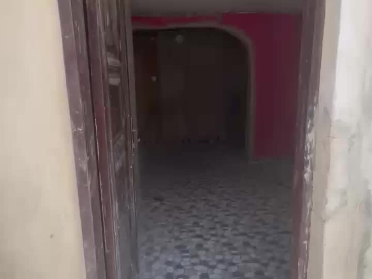 TO LET — Newly Renovated Room Self Contained & Mini Flat in Surulere