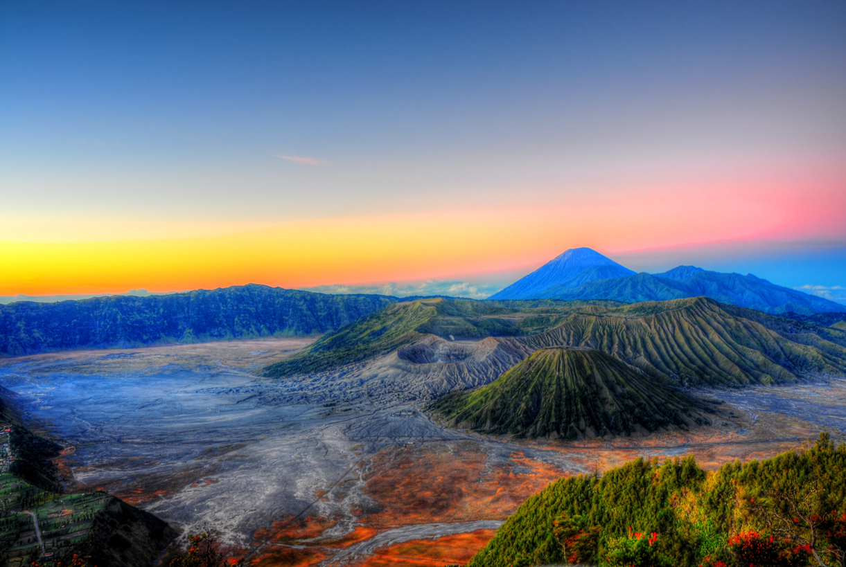 Lukisan Pemandangan Gunung Bromo