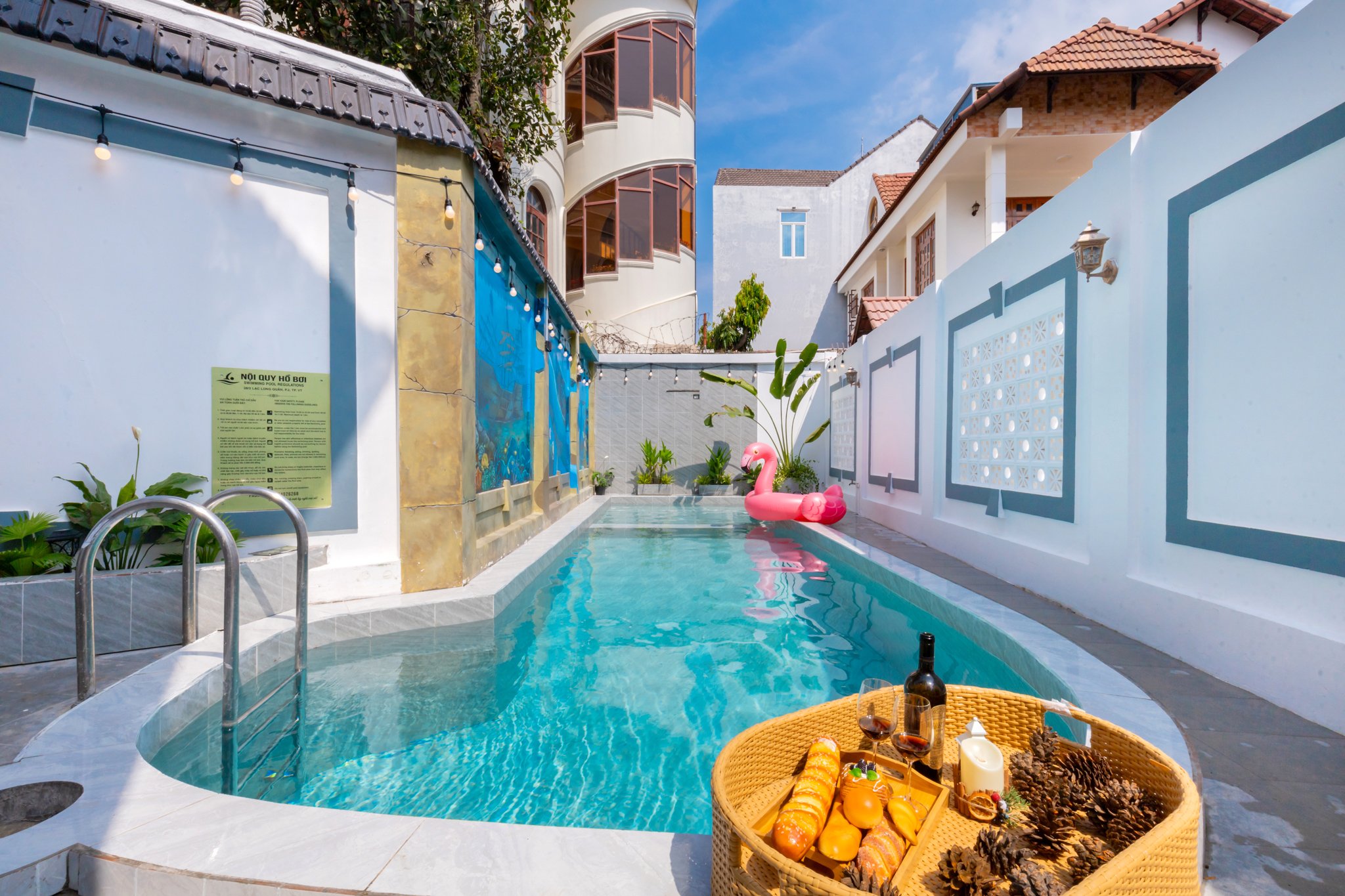 28/2 Lạc Long Quân 5