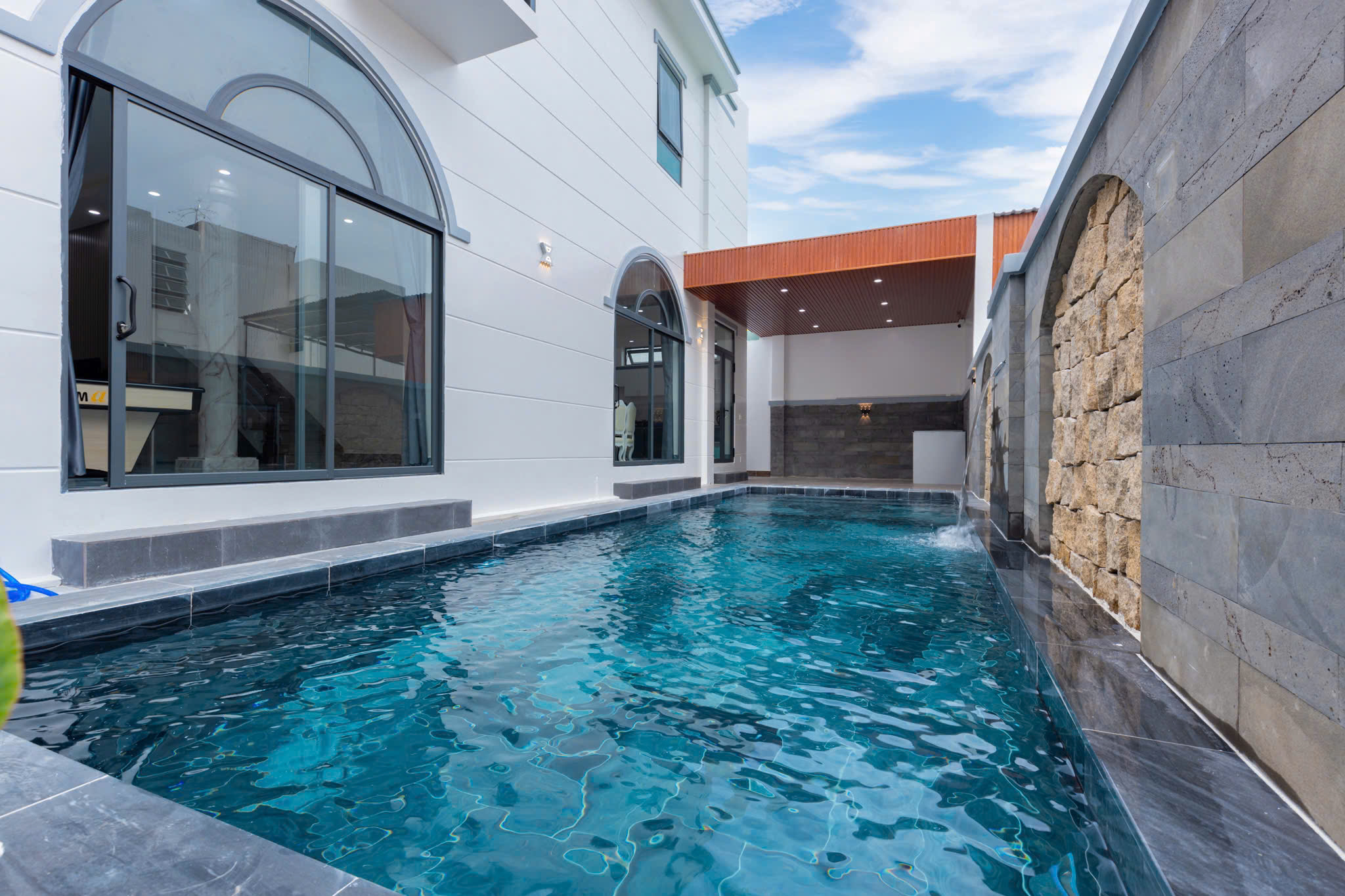 195 Võ Thị Sáu 2