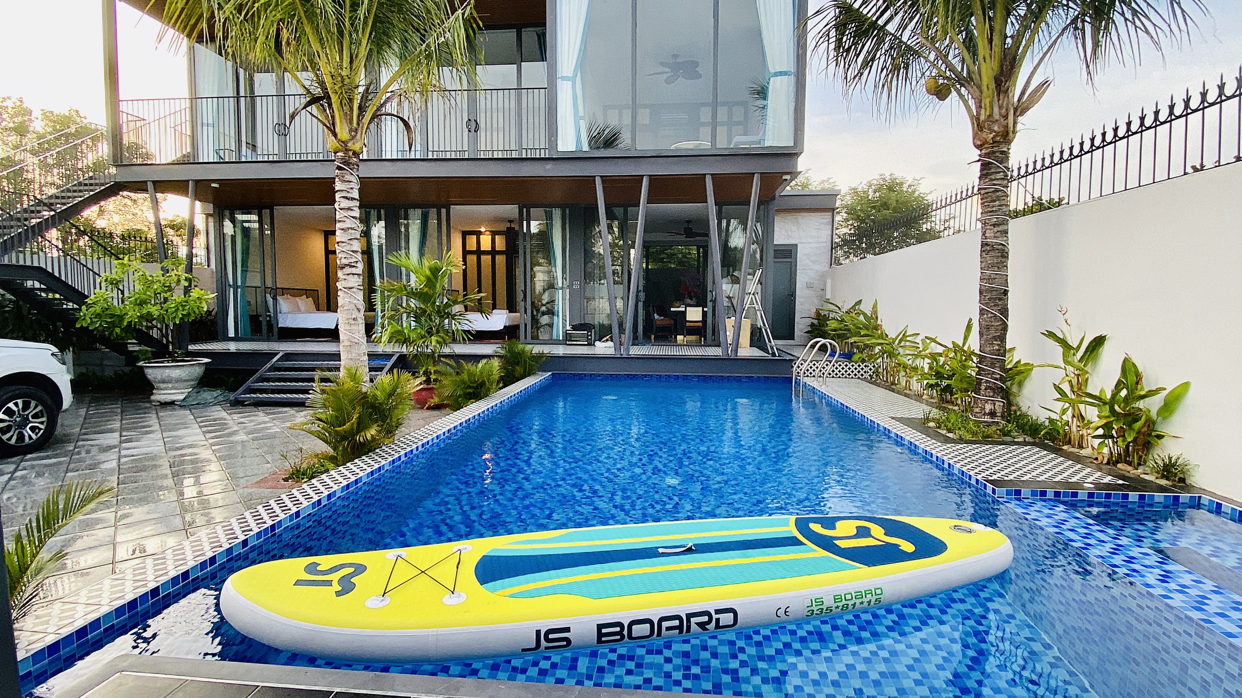 A8 Thuỳ Dương 3 3