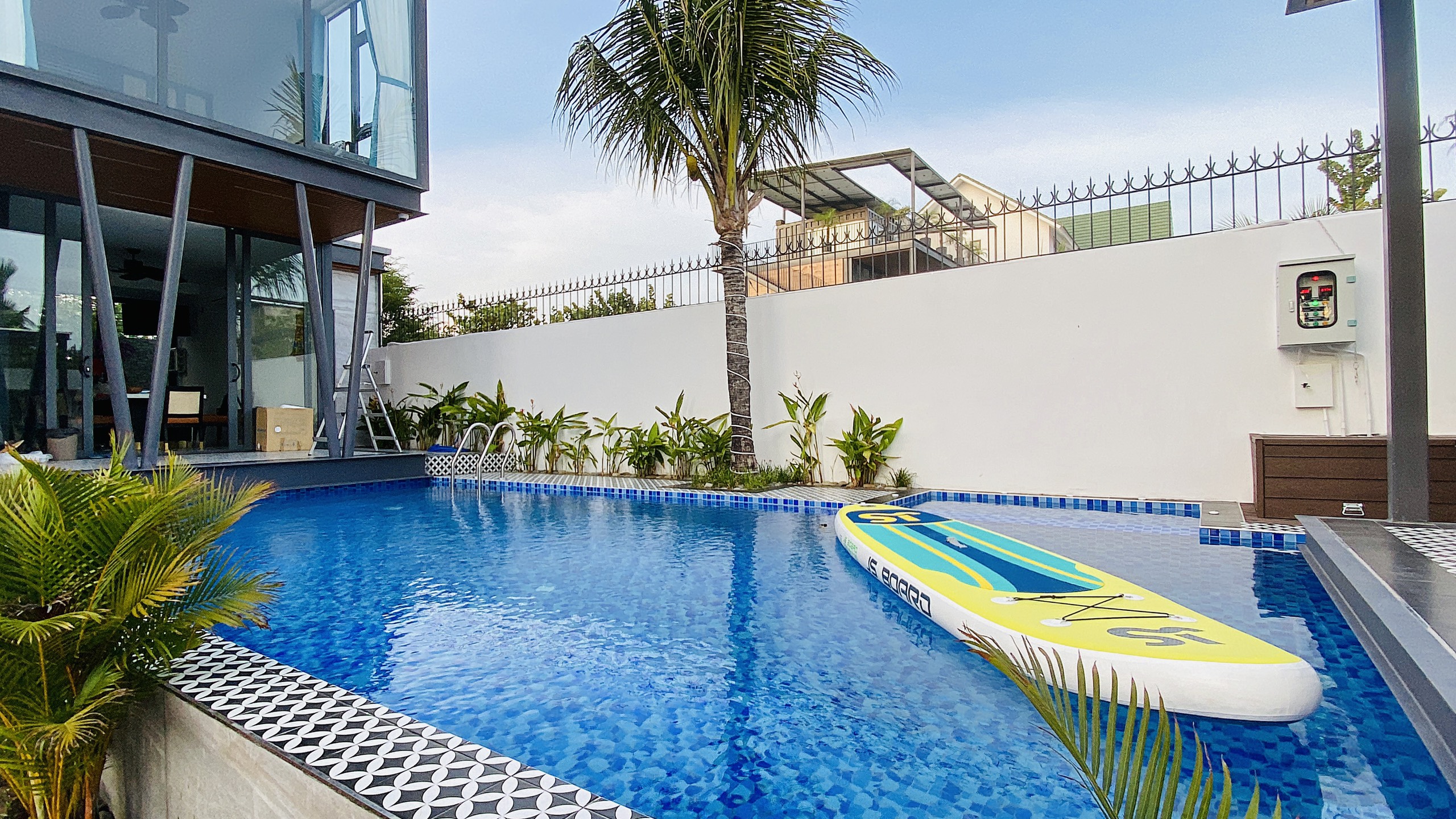 A8 Thuỳ Dương 3 2