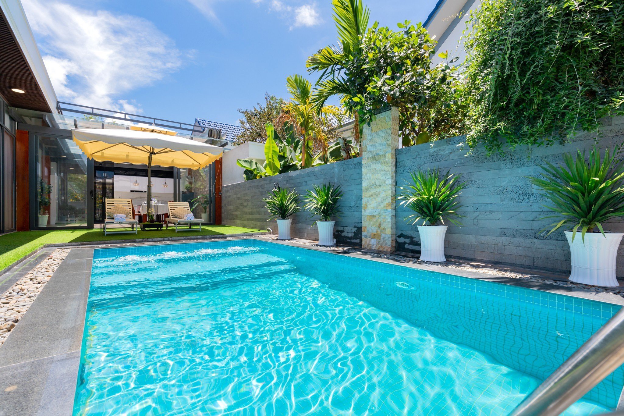 405/6/10 Nguyễn Hữu Cảnh 5