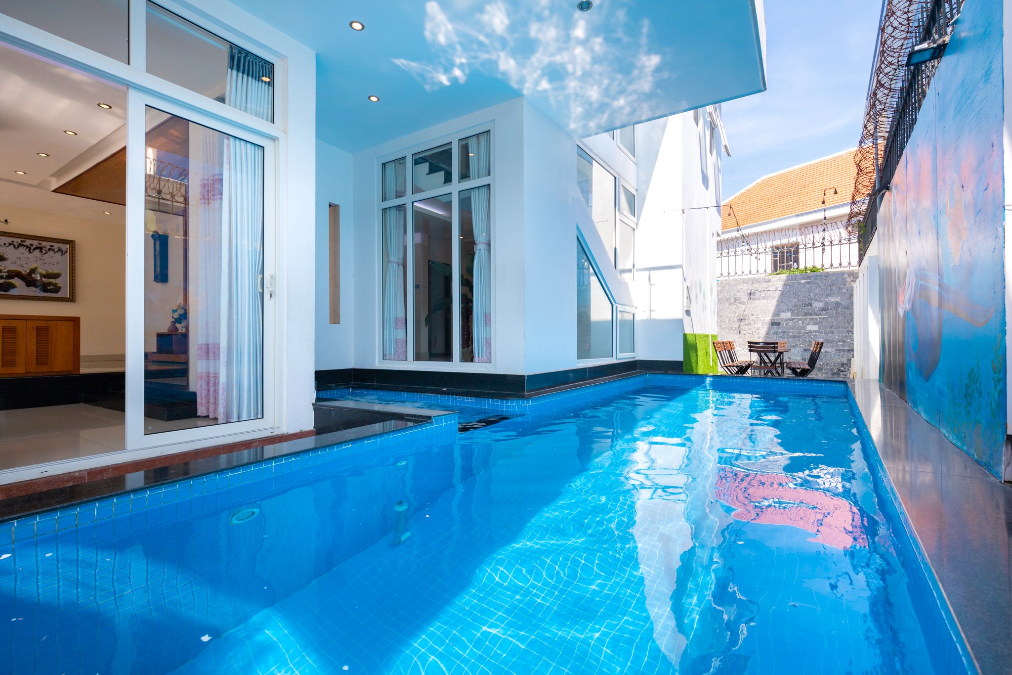 10/2 Lạc Long Quân 2