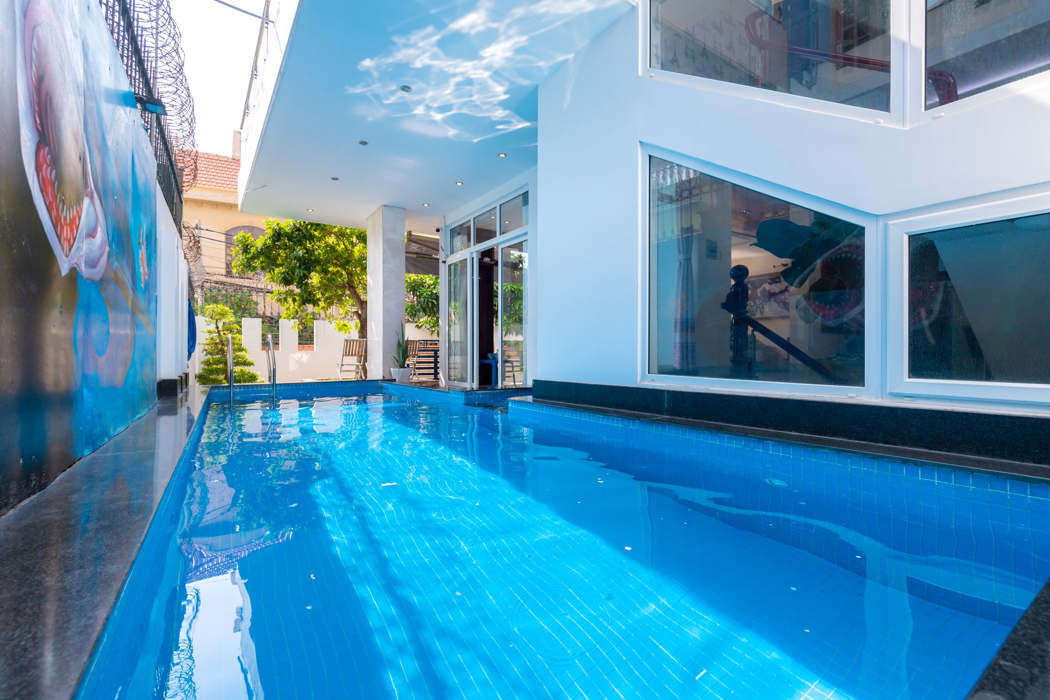 10/2 Lạc Long Quân 3