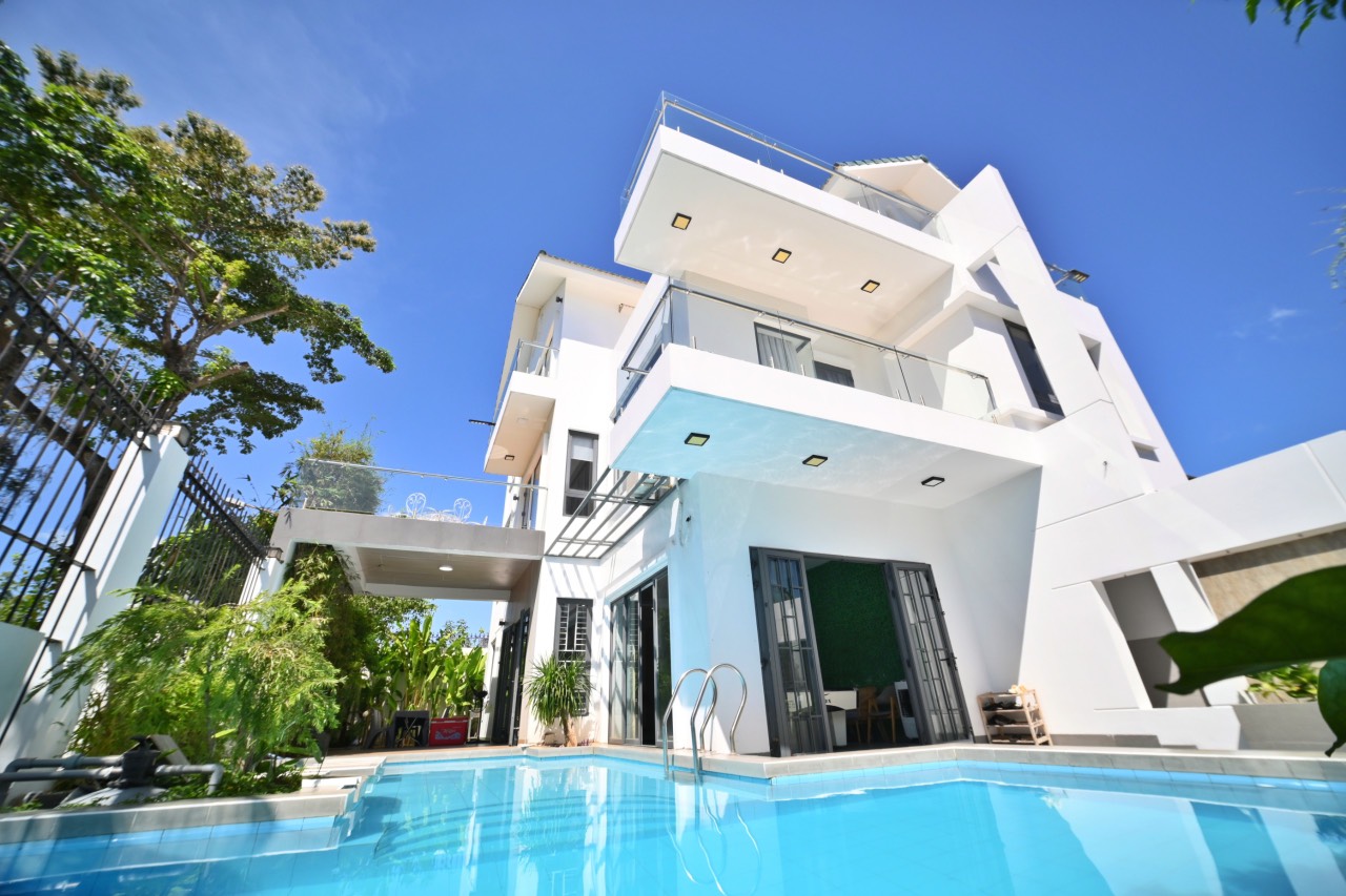 D8 Thùy Dương 4 4