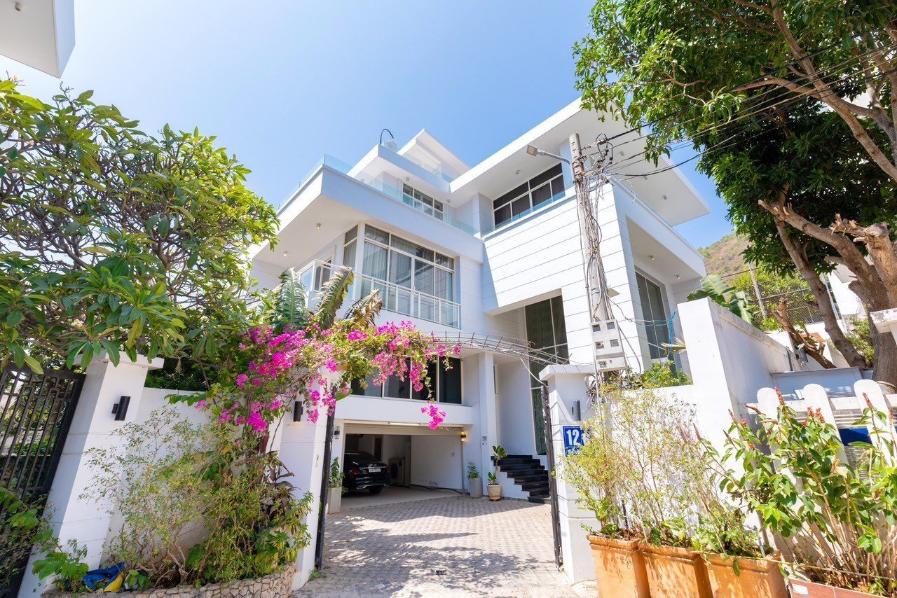 12/6C3 Trần Phú 4