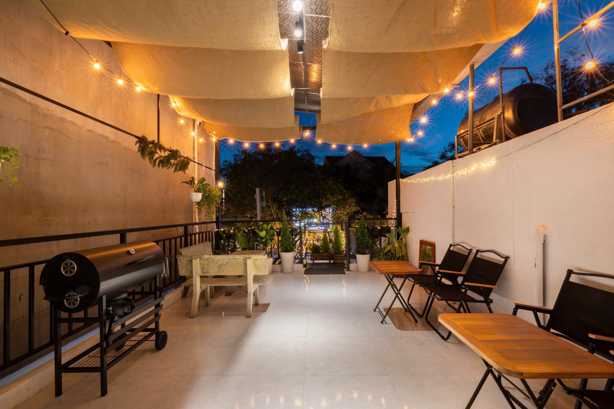 85 Hoàng Hoa Thám 4