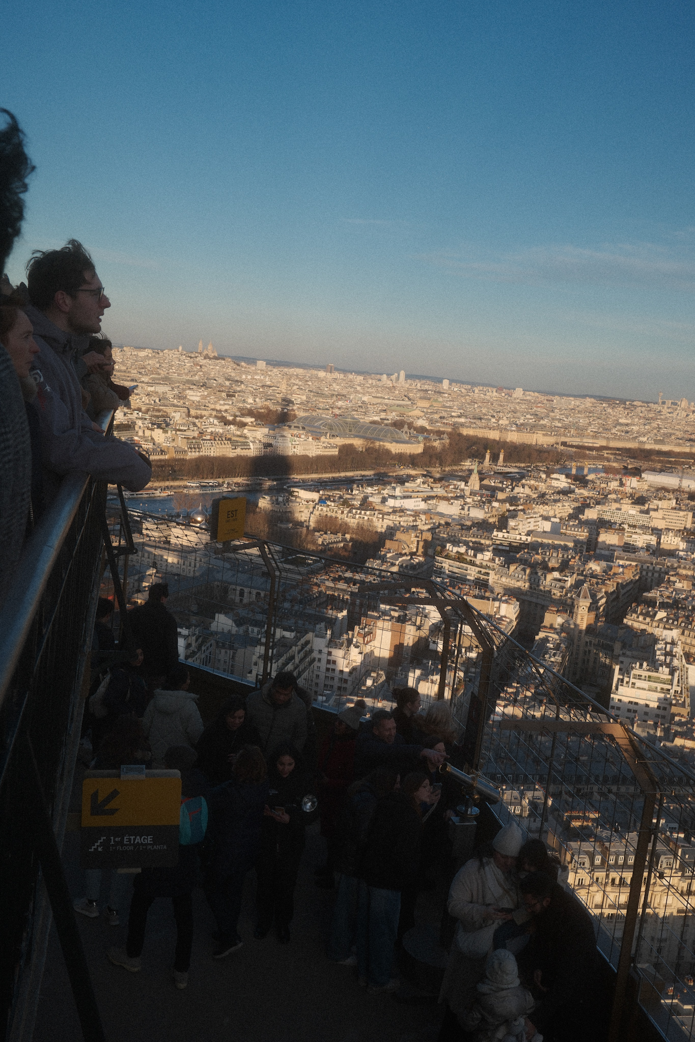 Eifel tower shadow