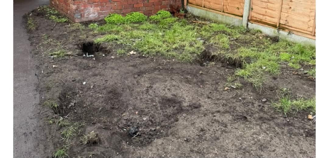 Garden before clearance and decking