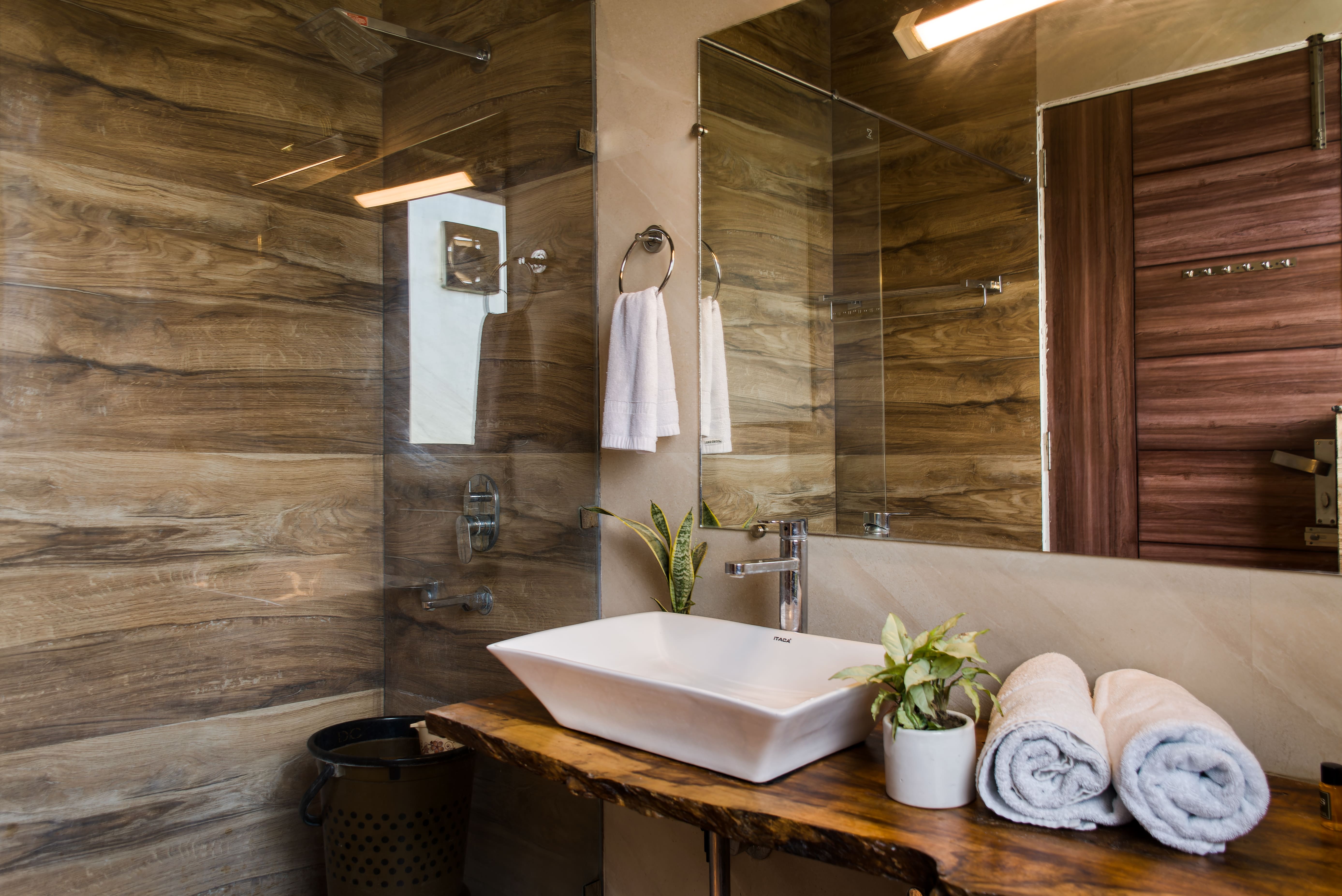 Mystic Inn - A Luxury Villa - Image 4