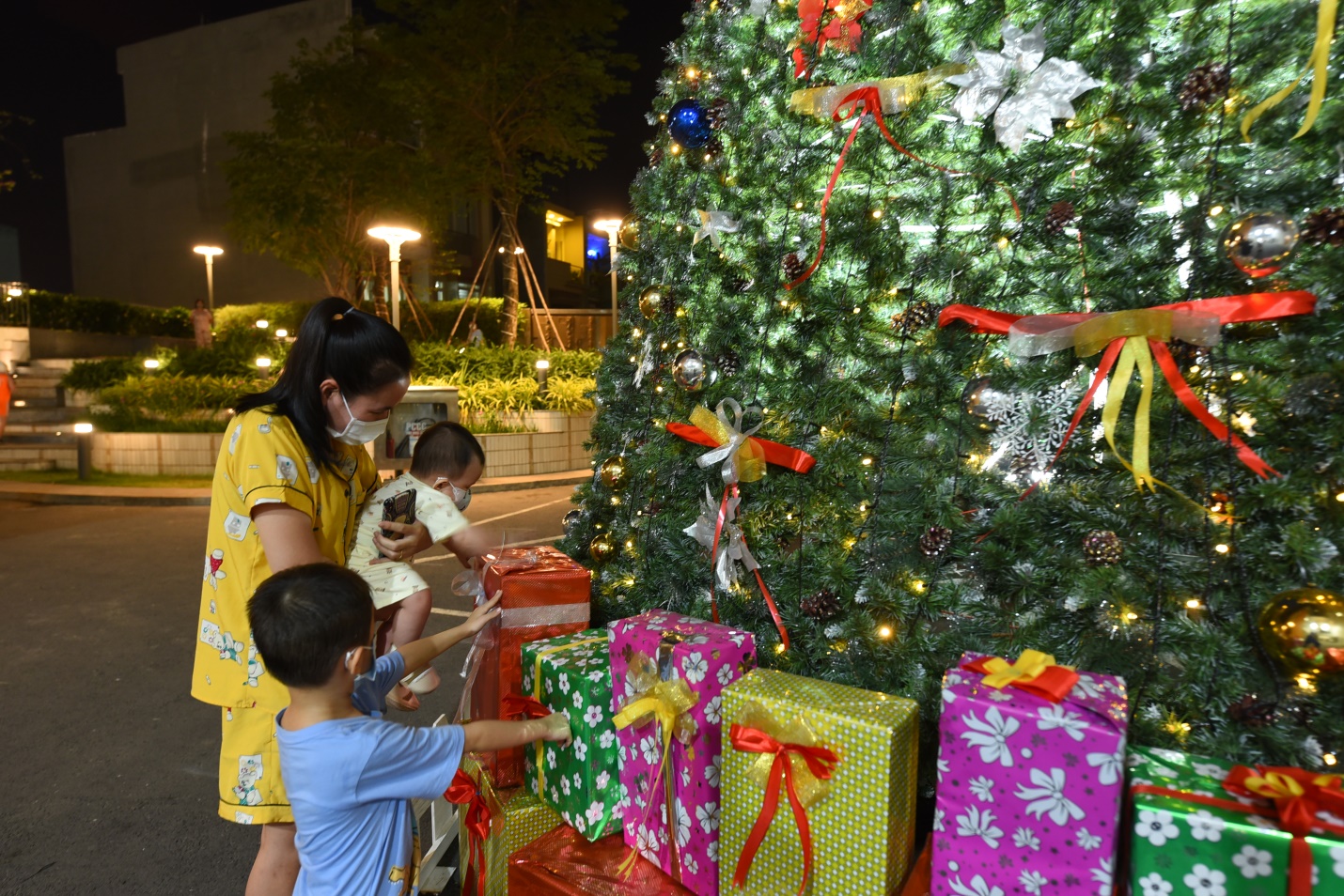 Giáng sinh rộn ràng tại các dự án chung cư - Ảnh 9. Giáng sinh rộn ràng tại các dự án chung cư - Ảnh 9.