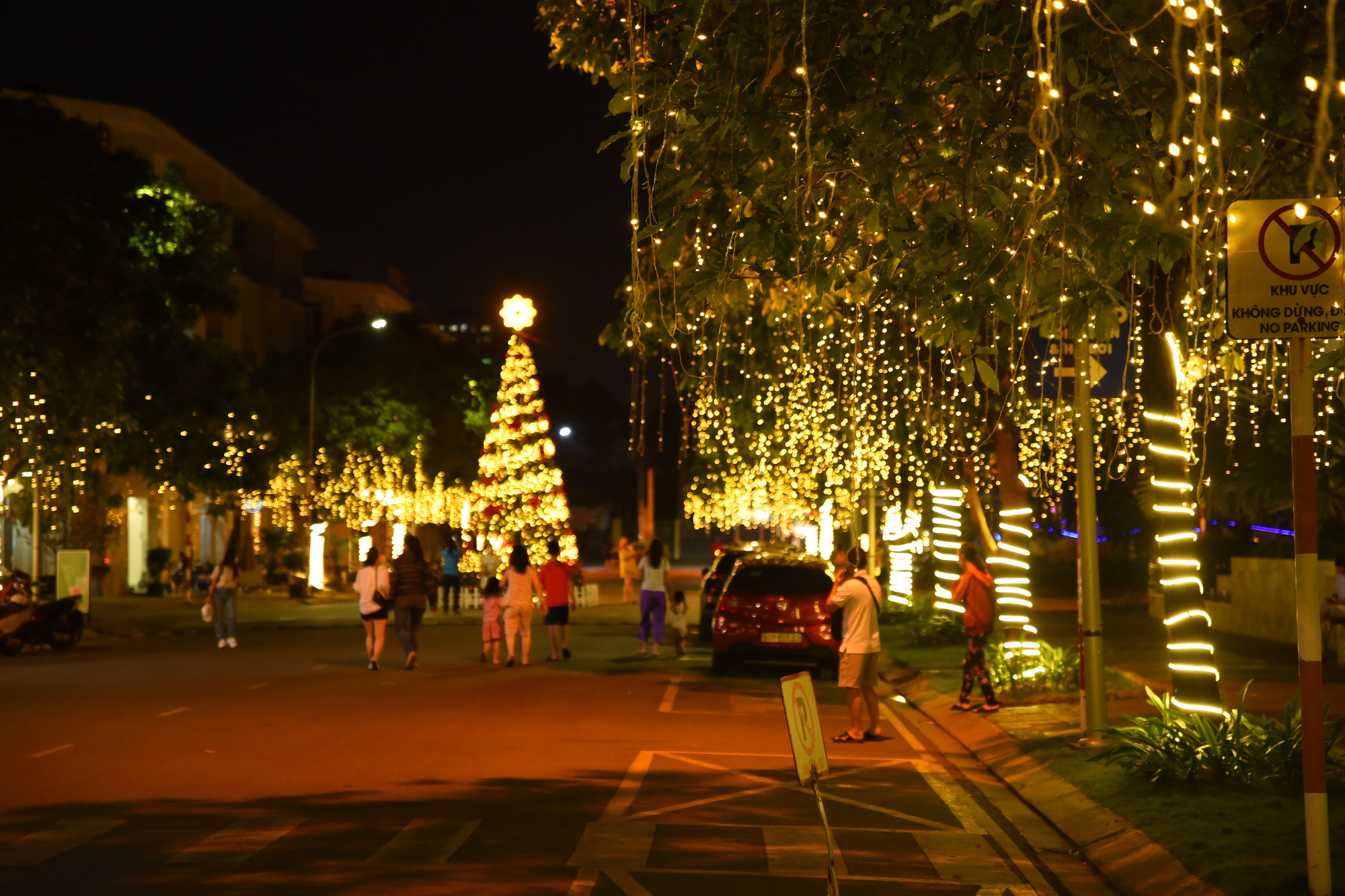 Giáng sinh rộn ràng tại các dự án chung cư - Ảnh 11. Giáng sinh rộn ràng tại các dự án chung cư - Ảnh 11.