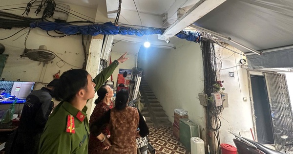 Hà Nội: Khuyến cáo người dân nâng cao ý thức đề phòng cháy nổ dịp cuối năm Hà Nội: Khuyến cáo người dân nâng cao ý thức đề phòng cháy nổ dịp cuối năm