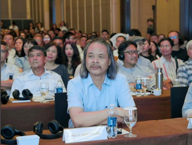 PGS.TS Lý Tuấn Trường tại Tọa đàm Xu hướng nội thất kiến trúc 2026 - 2030