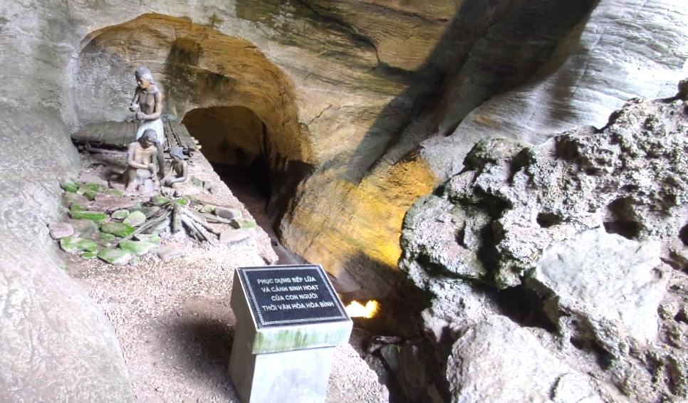 Quy hoạch bảo quản, tu bổ, phục hồi di tích hang xóm Trại và mái đá làng Vành ở Phú Thọ- Ảnh 1. Thủ tướng Chính phủ đã phê duyệt Nhiệm vụ lập Quy hoạch bảo quản, tu bổ, phục hồi di tích khảo cổ quốc gia đặc biệt hang xóm Trại và mái đá làng Vành, tỉnh Phú Thọ..jpg