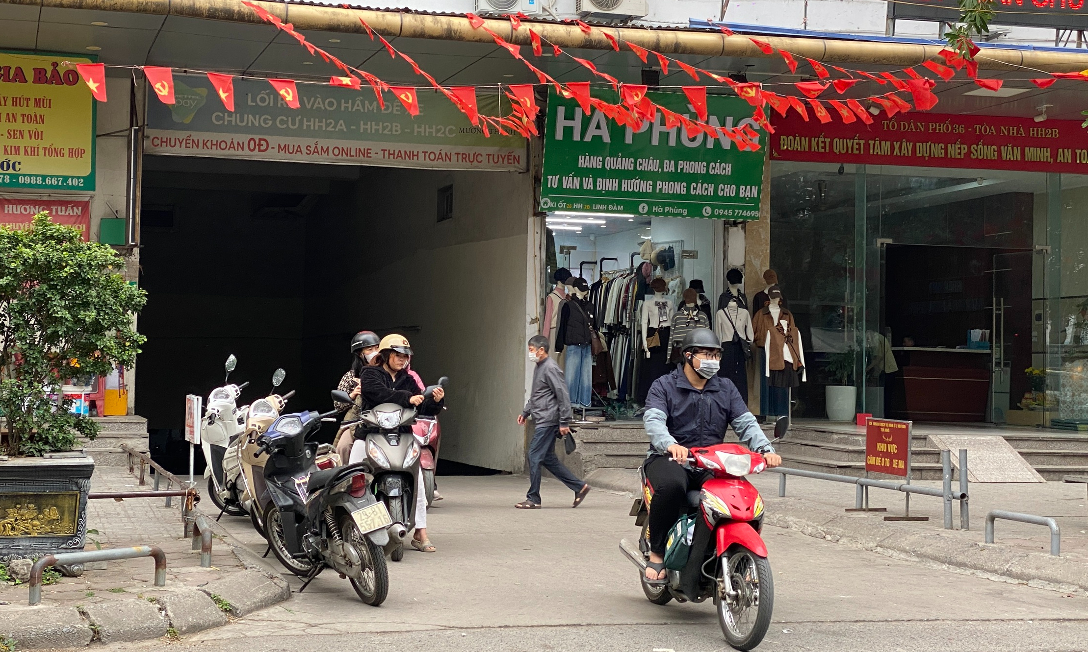 Chung cư HH Linh Đàm thông báo cấm xe điện: Hợp lý hay đi ngược chủ trương?- Ảnh 3. Chung cư HH Linh Đàm thông báo cấm xe điện: Hợp lý hay đi ngược chủ trương?- Ảnh 3.