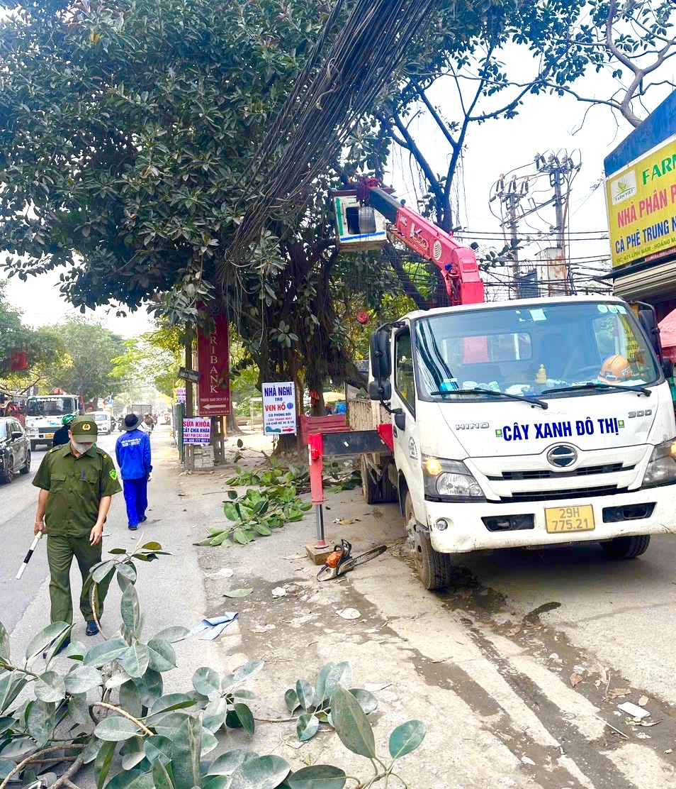 Dự án nâng cấp, mở rộng đường Lĩnh Nam đẩy nhanh tiến độ sau nhiều năm đình trệ- Ảnh 2.