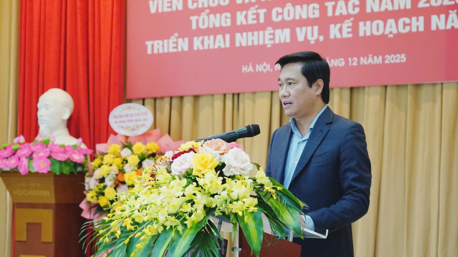 E:Năm 2025Tháng 12Hình ảnhTổng kết VIUP2a.jpg