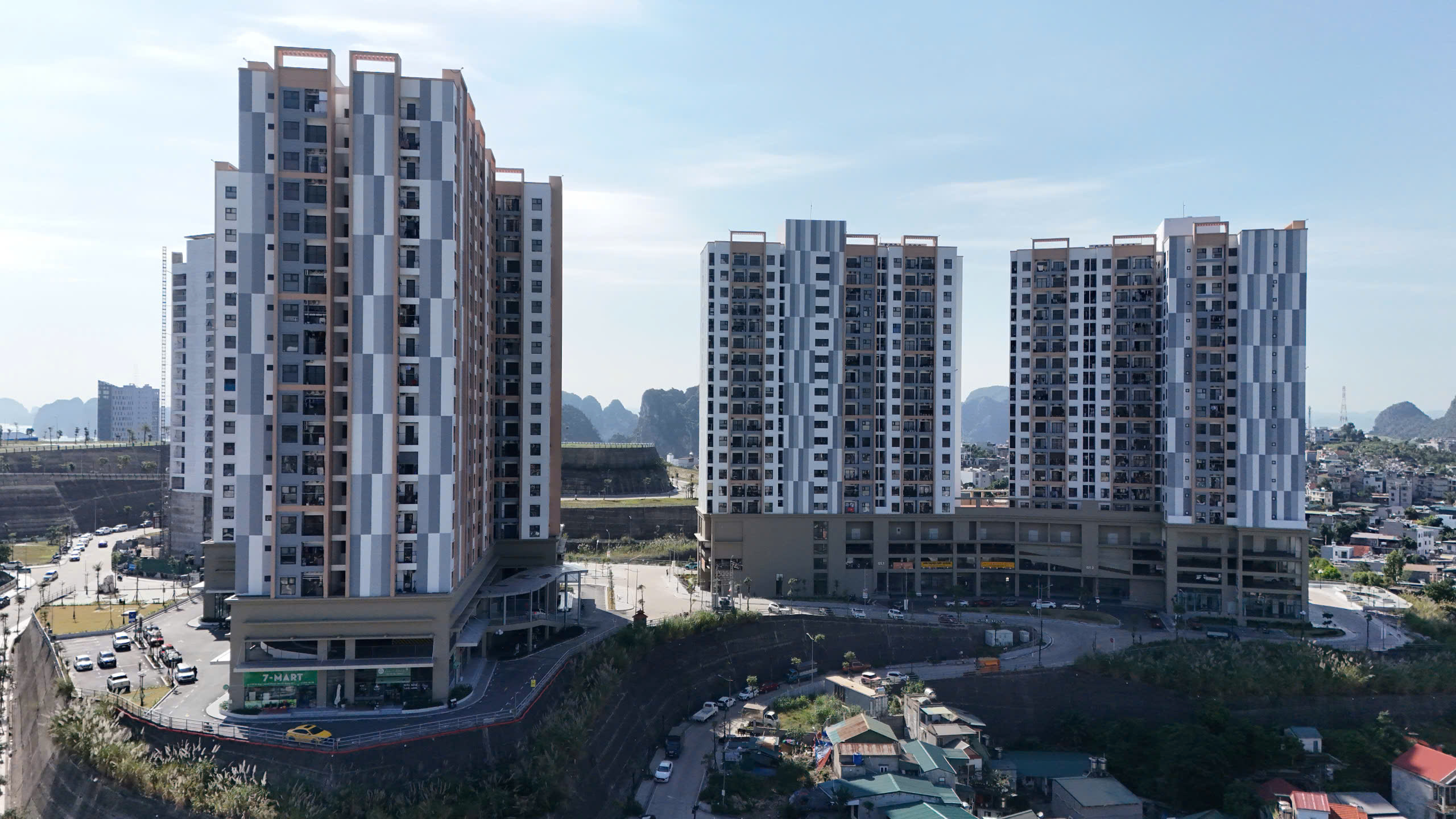 Nhà ở xã hội Đồi Ngân Hàng - Không gian sống chuẩn Nhật giữa lòng Hạ Long- Ảnh 1. Nhà ở xã hội Đồi Ngân Hàng - Không gian sống chuẩn Nhật giữa lòng Hạ Long- Ảnh 1.