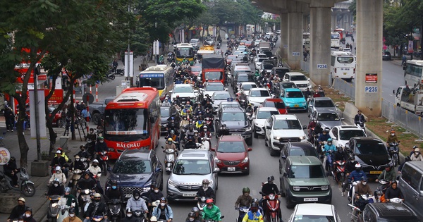 Hà Nội quyết liệt “giải cứu” giao thông, chấm dứt ùn tắc trước 2030 Hà Nội quyết tâm xóa ùn tắc giao thông kéo dài trước năm 2030
