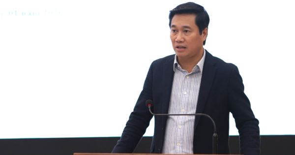 Quản lý cây xanh: Kiến tạo đô thị xanh, thông minh, bền vững Quản lý công viên, cây xanh, mặt nước: Nền tảng cho đô thị xanh, thông minh, bền vững