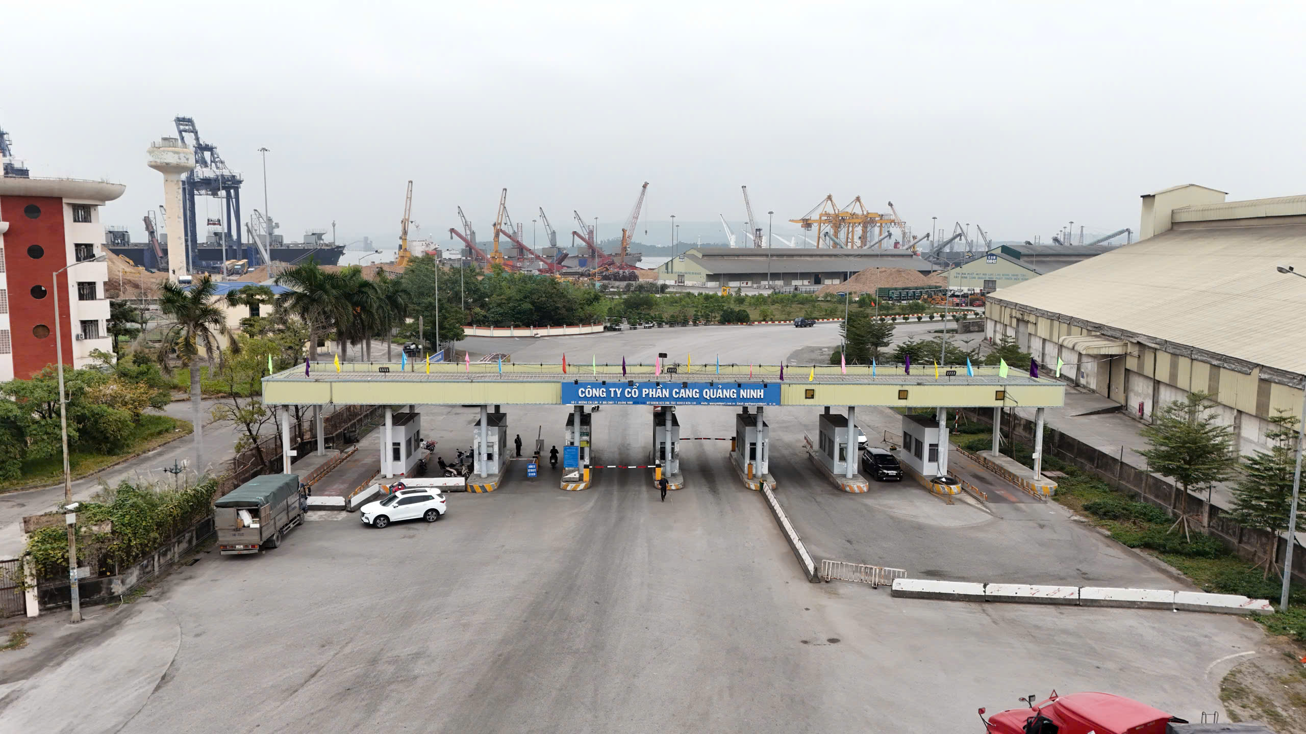 Cận cảnh cảng Cái Lân được Quảng Ninh nghiên cứu chuyển thành cảng du lịch- Ảnh 8.